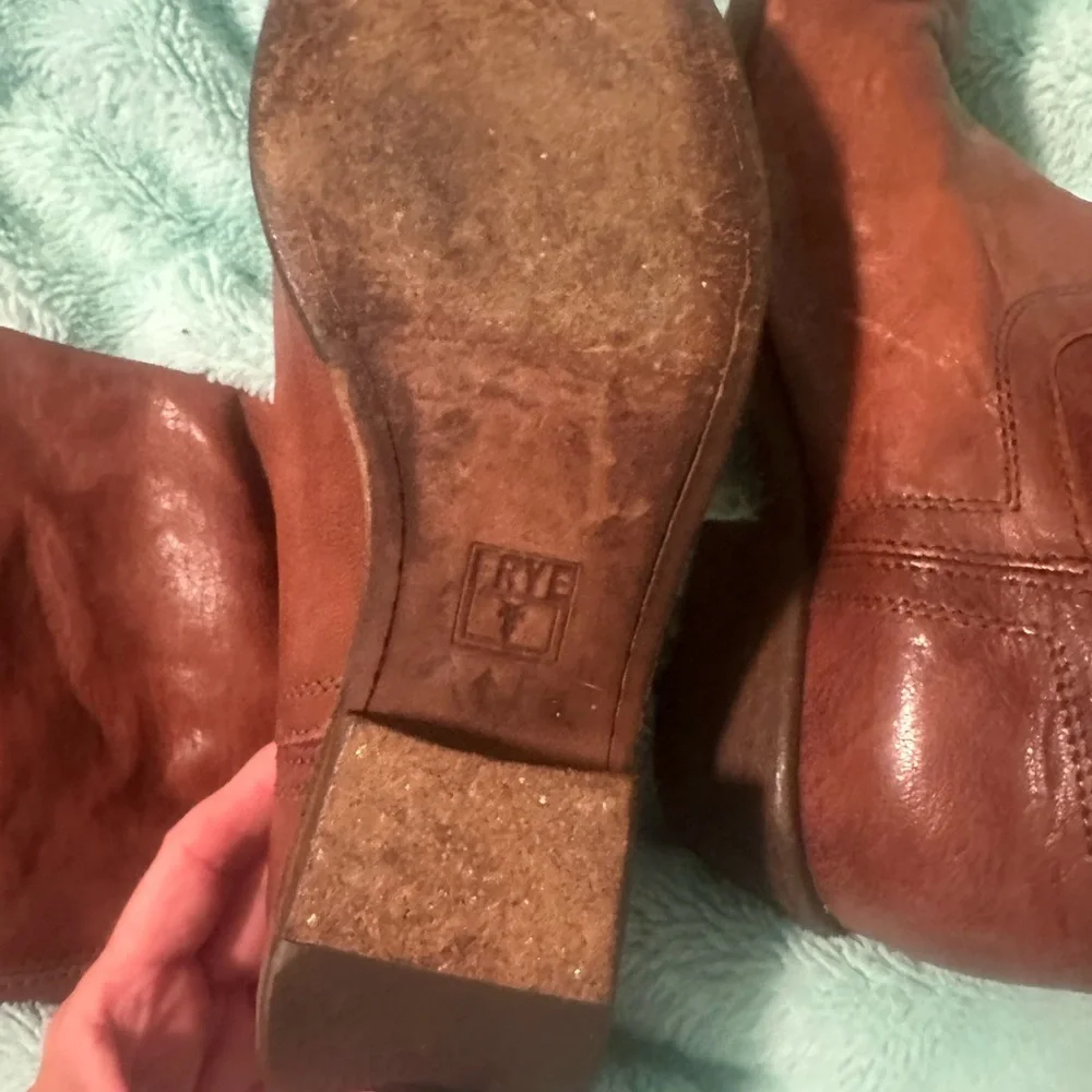 Frye Beige Leather Footwear - Picture 5 of 6